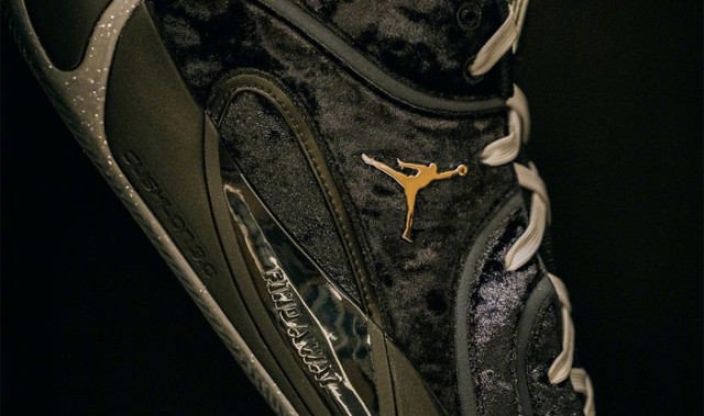英雄联盟赛事-卡斯尔将穿棕金配色JT4 PE亮相马刺vs尼克斯NBA总决赛|Jordan Brand|道歉|赛场|黄灿灿|城堡_新浪体育_新浪新闻