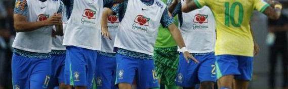 S赛注册-小熊中柱+失点 拉菲尼亚任意球破门 巴西未能连胜