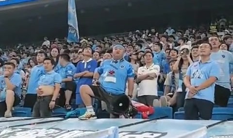 泰山俱乐部就深圳球迷辱骂主帅亲属事件向中足联提出正式投诉