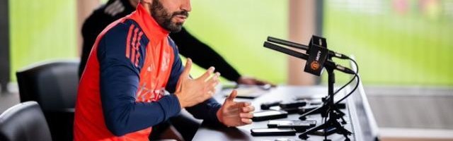 英雄联盟世界赛官网-波帅坚信阿莫林将复兴曼联，阿莫林自称为波帅忠粉